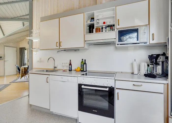 Prázdninový dům Torben - 10km From The Sea By Interhome